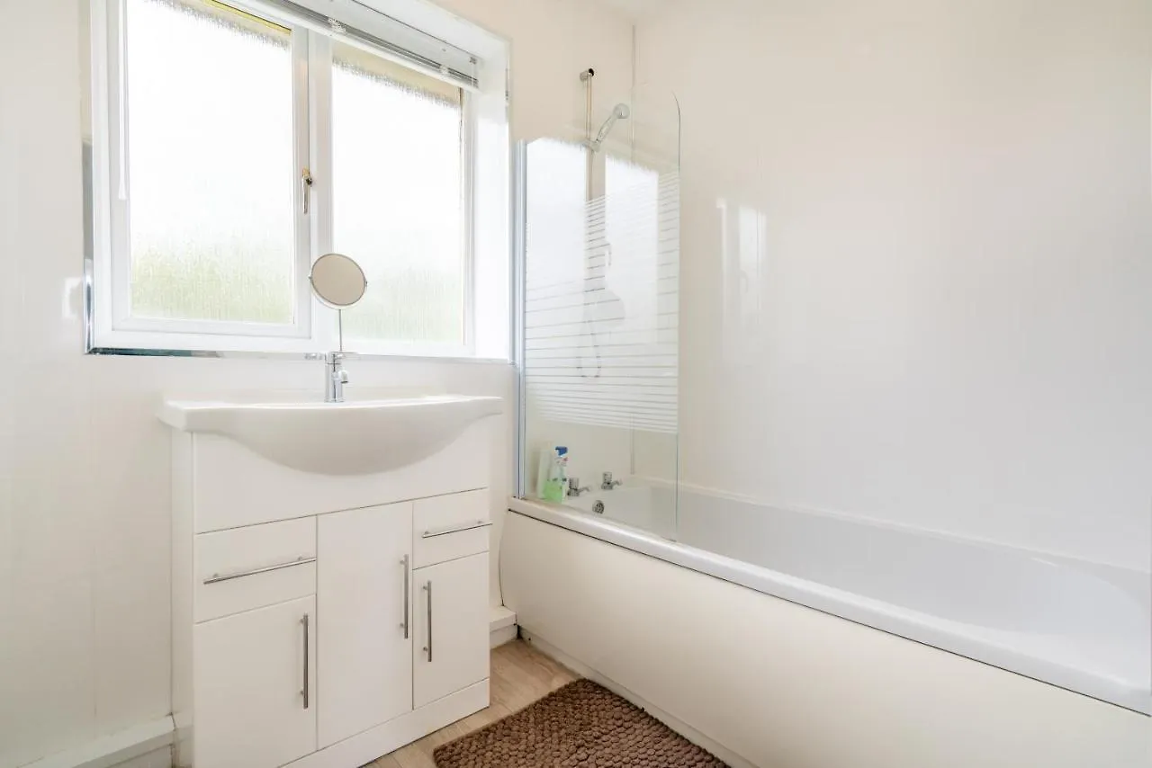 Stylish & Comfortable 3Br Spacious Home With Parking Sheffield Regno Unito